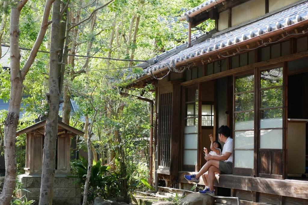 ゲストハウス+カフェわ　１日１組限定！ 築１００年の農家の古民家で宿泊体験、薪でお風呂沸かせます。焚き火もできます。 Kannami Luaran gambar